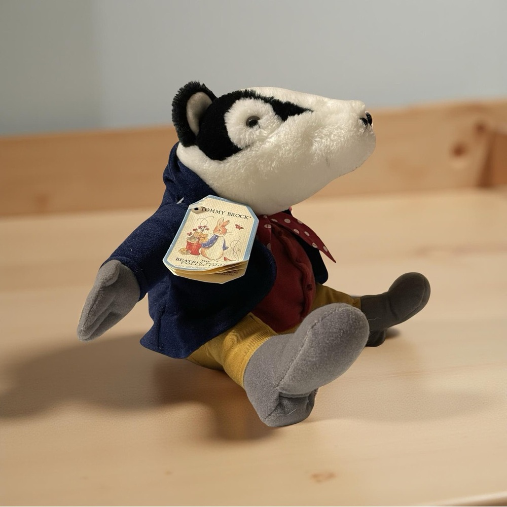🦡 Tommy Brock Badger 9” Plush by Eden – Beatrix Potter Collection (2000)